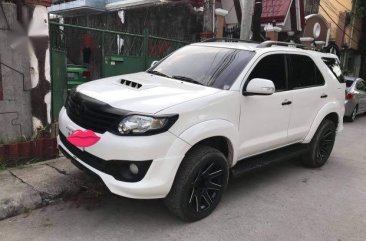 Selling White Toyota Fortuner 2016