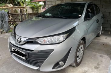 Selling Toyota Vios 2019