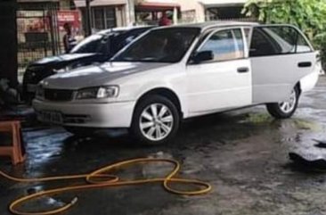 White Toyota Corolla 2002 for sale in Quezon