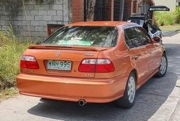 Orange Honda Civic 2000 