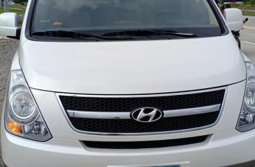  White Hyundai Starex 2009 for sale
