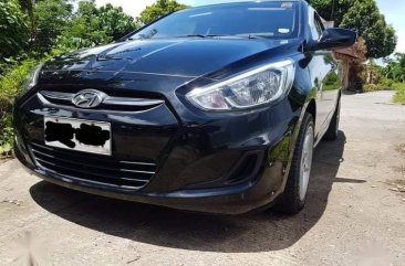 Selling Hyundai Accent 2016 