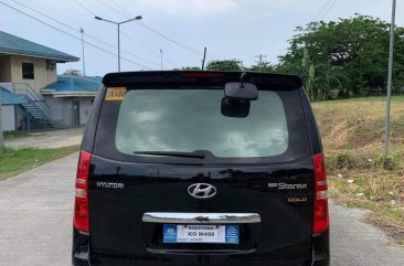 Selling Hyundai Grand Starex 2019