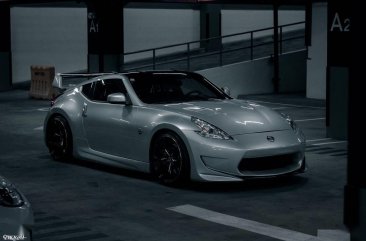 Silver Nissan 370Z 2009 for sale Automatic