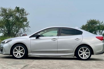 Selling Subaru Impreza 2018