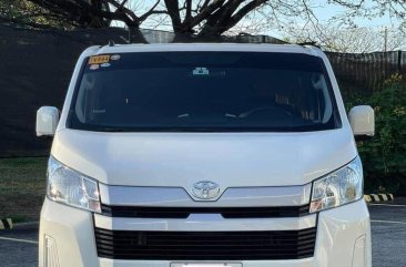 Selling White Toyota Hiace 2020