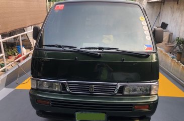 Nissan Urvan 2003