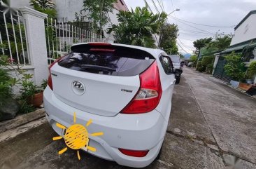  White Hyundai Accent 2014