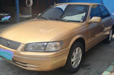 2000 Toyota Camry 