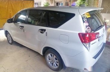 White Toyota Innova 2017 for sale in Lipa