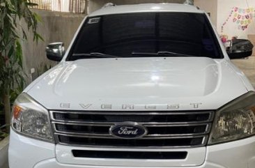Selling Ford Everest 2012 