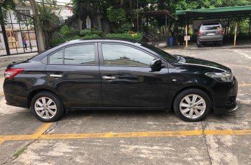 Selling Toyota Vios 2016