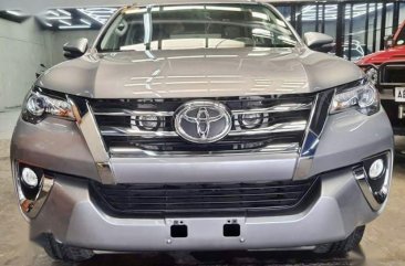 Silver Toyota Fortuner 2016