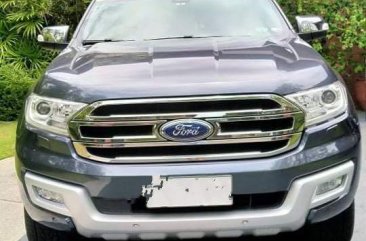 2016 Ford Everest 