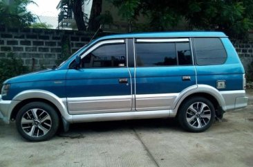 Selling Mitsubishi Adventure 2000