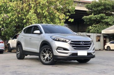 Selling Silver Hyundai Tucson 2016