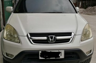 Selling Pearl White Honda CR-V 2005 in Manila