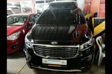 Selling Kia Carnival 2021 Minivan at 19 in Quezon City