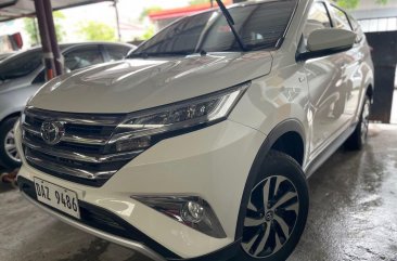 Selling Toyota Rush 2019 