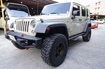 Selling Beige Jeep Wrangler 2018 in Pasig