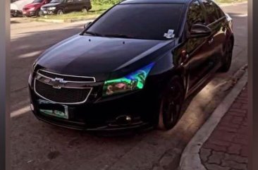 Selling Black Chevrolet Cruze 2011 in Makati