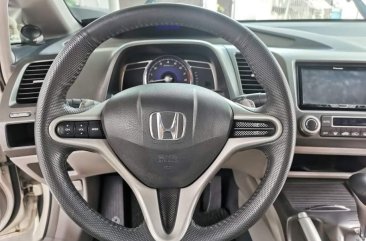 Pearl White Honda Civic 2009 for sale in Las Pinas