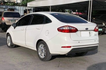 Selling White Ford Fiesta 2014 in Makati