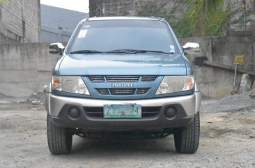 Blue Isuzu Crosswind 2009 for sale in Quezon City