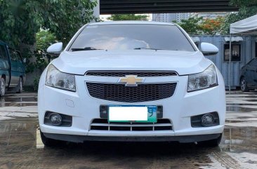 Selling White Chevrolet Cruze 2012 in Makati