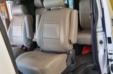 Selling White Toyota Hiace Super Grandia 2015 in San Juan