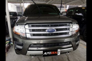 Selling Grey Ford Expedition 2016 in Pasig