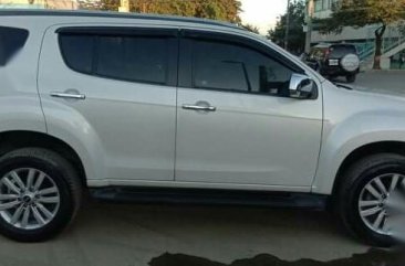 Selling Pearl White Isuzu Mu-X 2018 in Parañaque