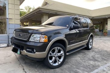 Selling Ford Explorer 2005 in Pateros