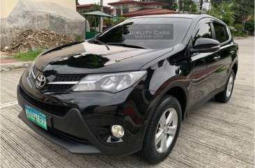 Selling Black Toyota RAV4 2013 in Mandaluyong