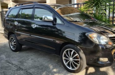 Selling Black Toyota Innova 2010 in San Fernando