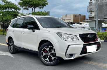 White Subaru Forester 2014 for sale in Automatic