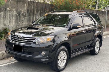 Selling Black Toyota Fortuner 2014 in Quezon