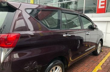 Selling Red Toyota Innova 2017 in Mandaluyong