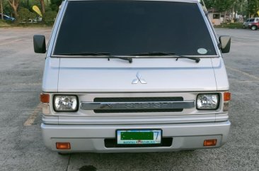 Selling Brightsilver Mitsubishi L300 2010 in Manila