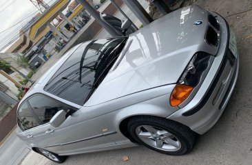 Selling BMW 325I 2003 in Cainta