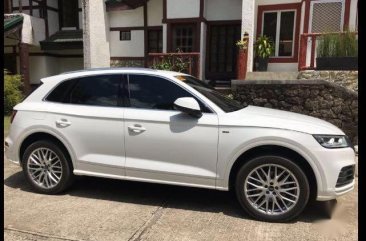 White Audi Q5 2018 for sale in Pasig