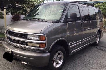 Silver Chevrolet Express 2001 for sale in Carmona