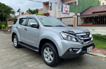 Silver Isuzu MU-X 2016 for sale in Quezon