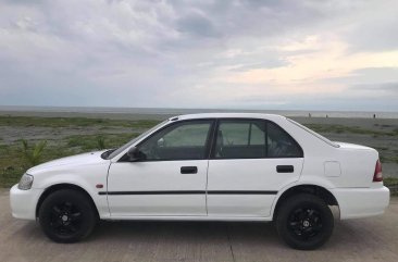 White Honda City 2000 for sale in Lingayen