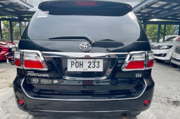 Selling Black Toyota Fortuner 2011 in Las Piñas