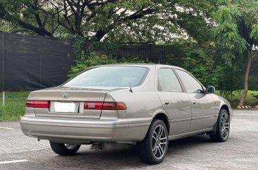 Pearl White Toyota Camry 1997 for sale in Las Pinas