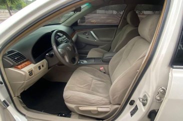 White Toyota Camry 2006 for sale in San Pablo