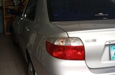 Pearl White Toyota Vios 2005 for sale in Caloocan