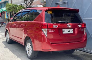 Selling Red Toyota Innova 2021 in Makati