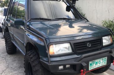 Grayblack Suzuki Vitara 2000 for sale in Angeles